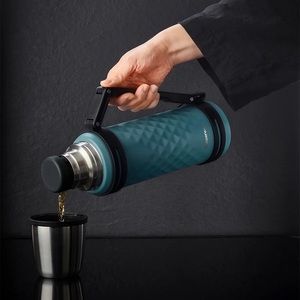 Tupperware Thermal Jug with Facets